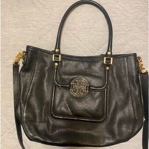 Authentic Tory Burch Black leather shoulder/crossbody bag.